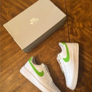 Nike Air Force 1 “07”